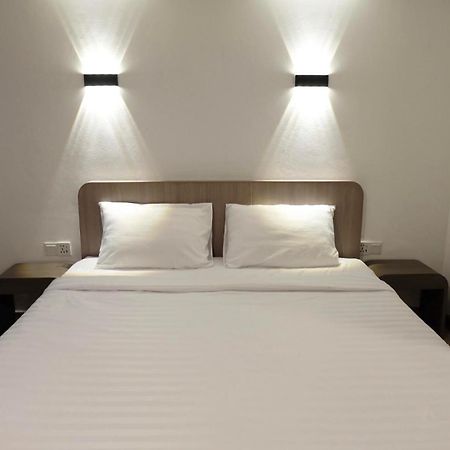 U-Thong Hotel Phitsanulok Εξωτερικό φωτογραφία