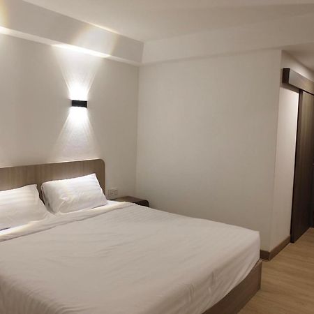 U-Thong Hotel Phitsanulok Εξωτερικό φωτογραφία